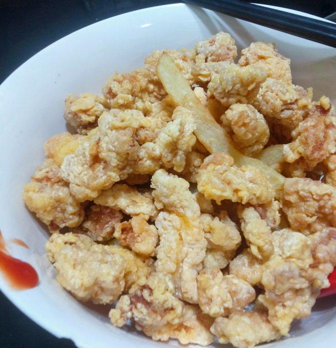 真正的鸡米花是不裹面包糠的（转）