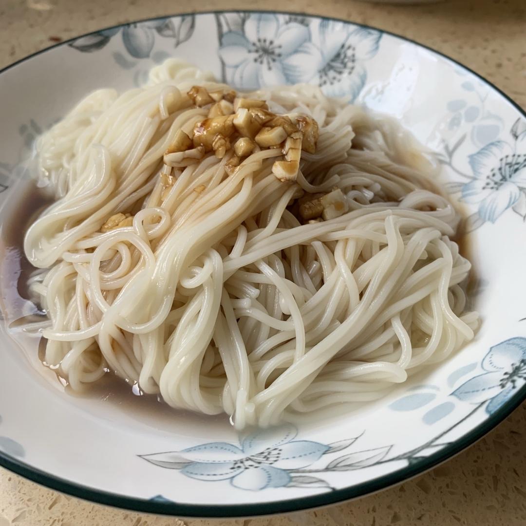 蒜面条