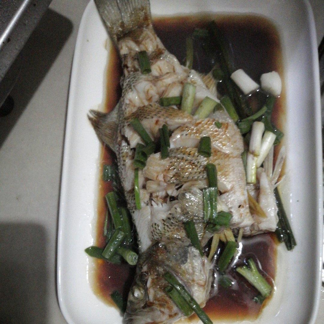 清蒸鲈鱼，肉质鲜嫩