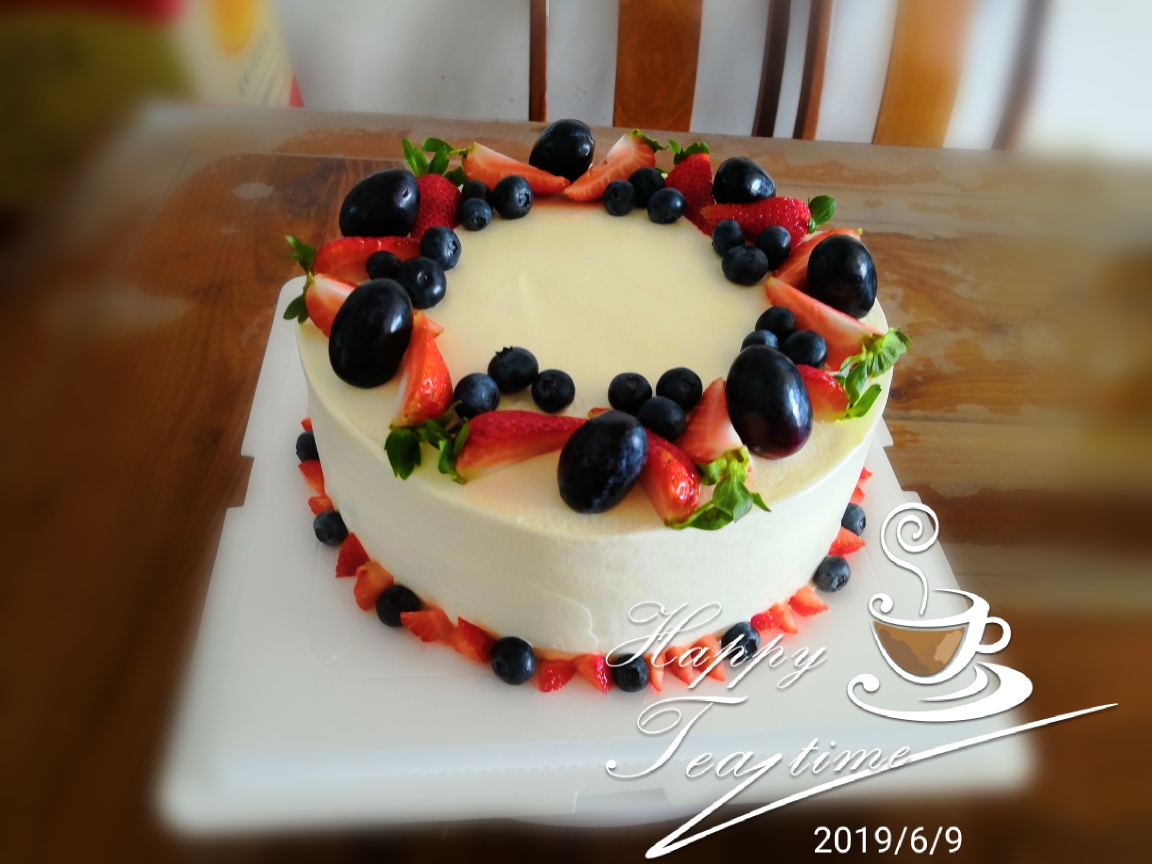 水果裱花蛋糕