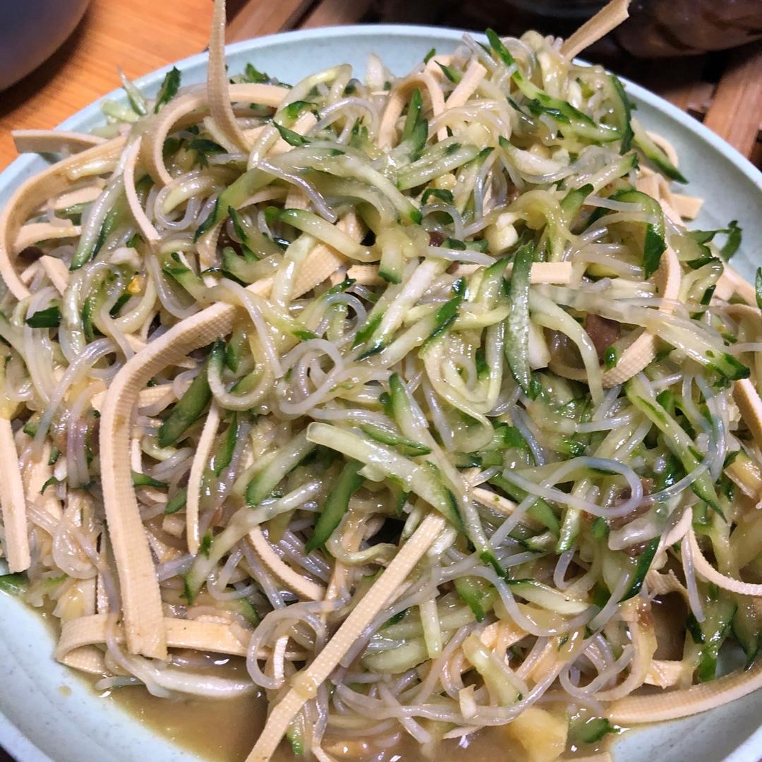 黄瓜丝拌干豆腐丝 东北凉菜