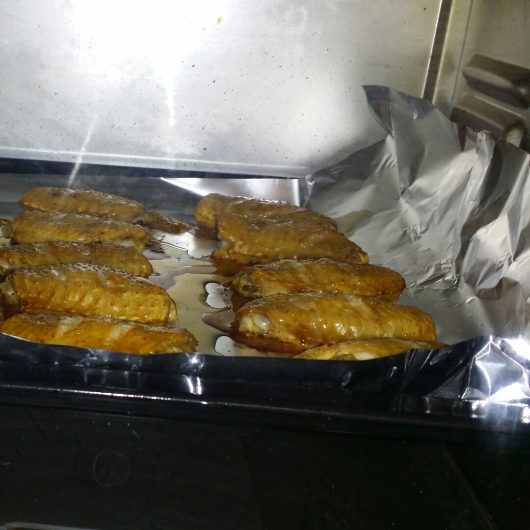烤鸡翅的做法（烤箱烤鸡翅）