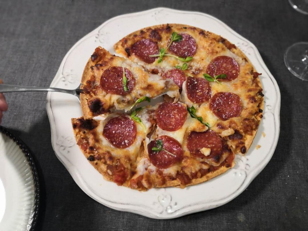 萨拉米披萨，学会了不用去必胜客（含视频）