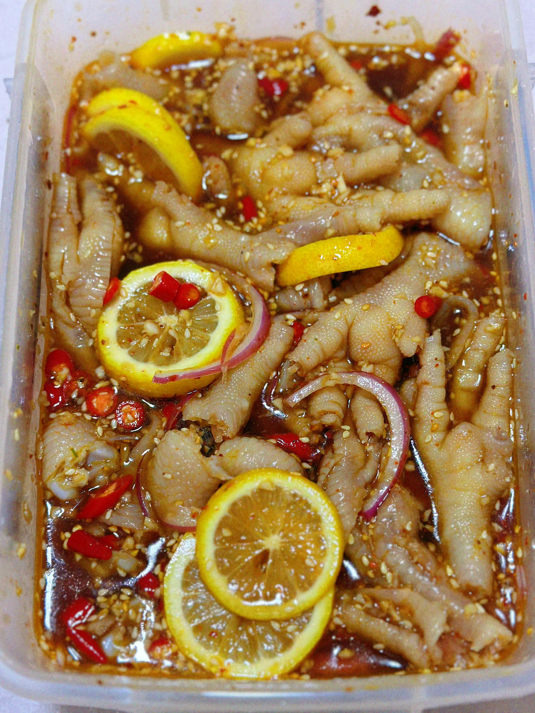 酸辣柠檬无骨鸡爪子 （开胃）
