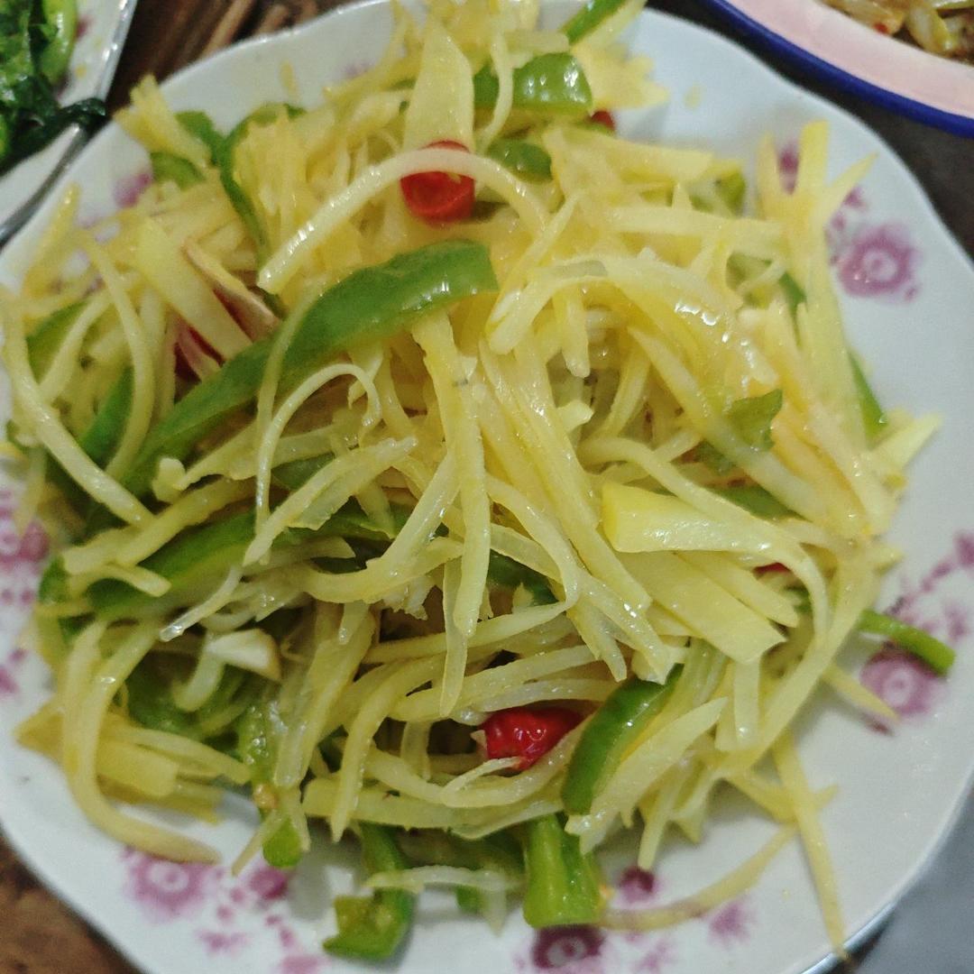 酸辣土豆丝的家常做法 超级下饭