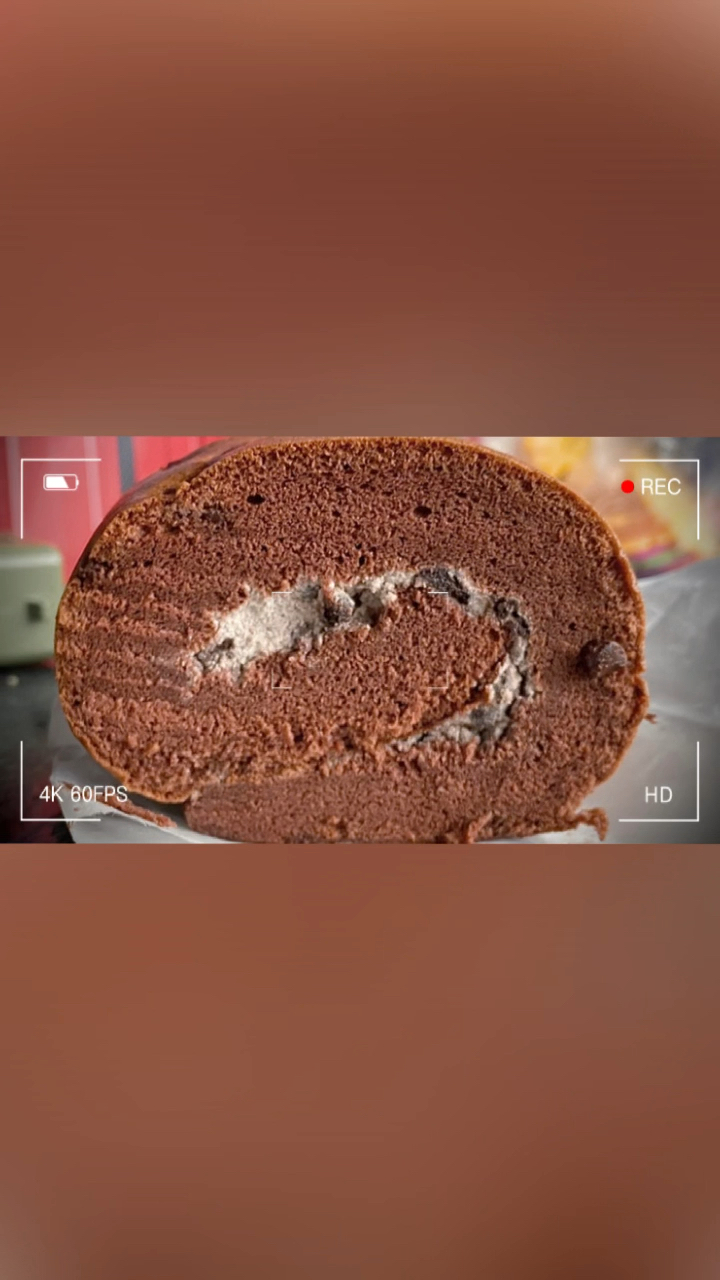 超浓郁卷不裂的巧克力蛋糕卷