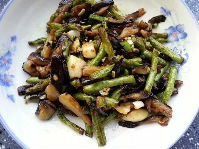 茄子烧豆角