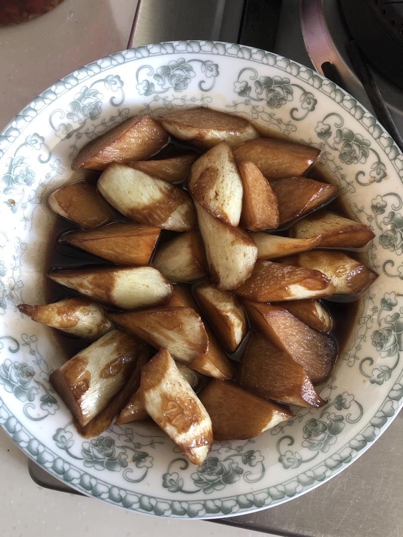 油焖茭白