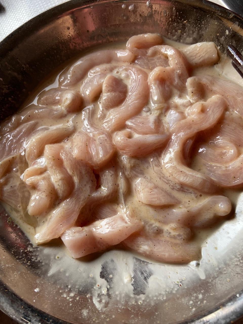 步骤图 街头小吃 青花椒炸鸡柳的做法 街头小吃 青花椒炸鸡柳的做法步骤 味好美 打造冬日暖身料理 下厨房