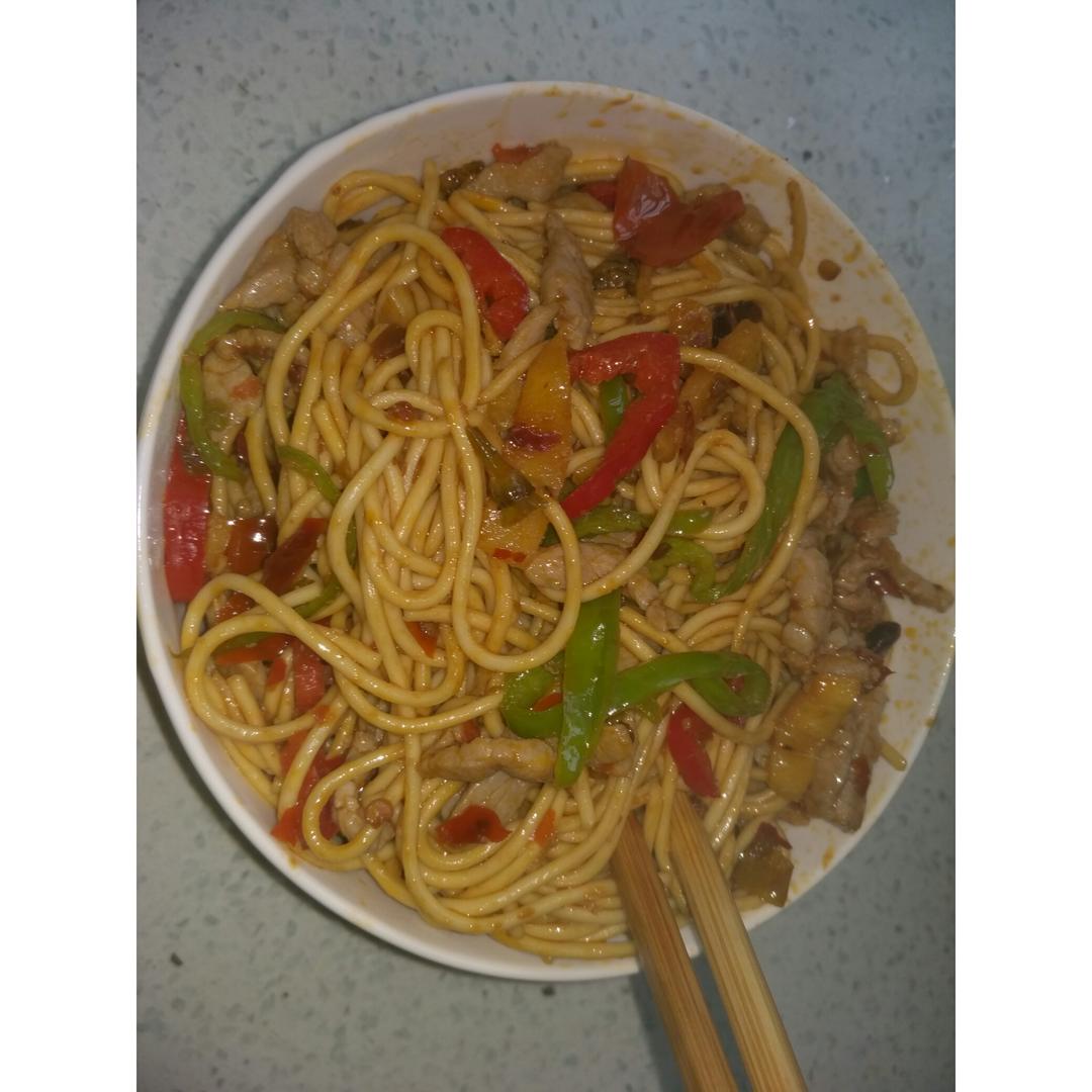 鱼香炒面