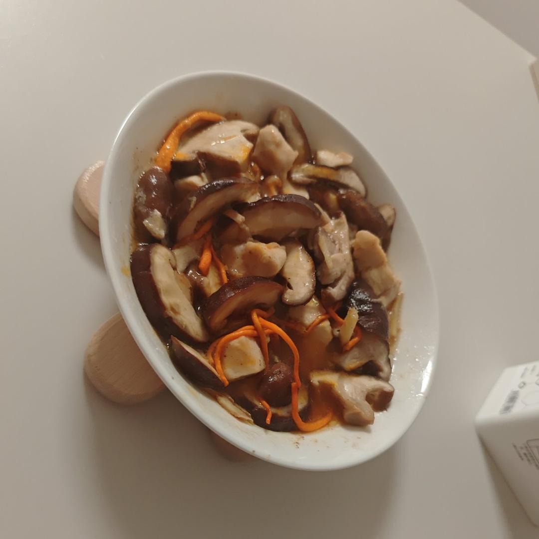 地道广东味——虫草花蒸鸡