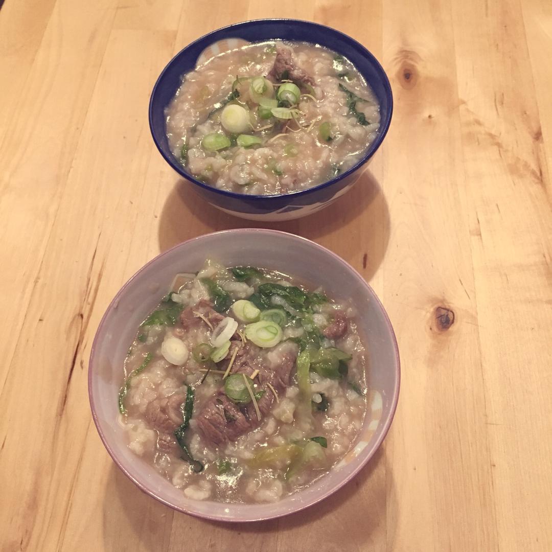 广式生菜丝牛肉粥