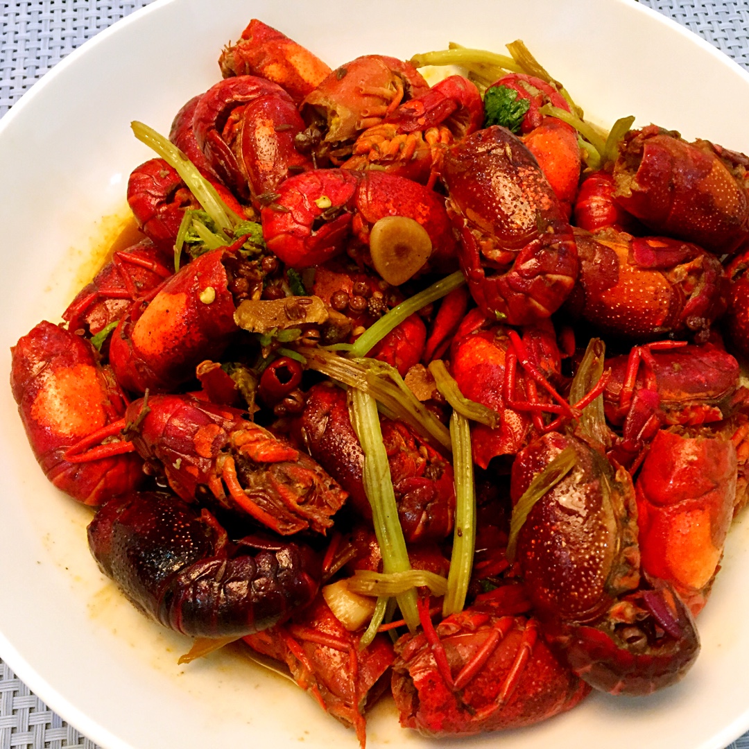 十三香龙虾