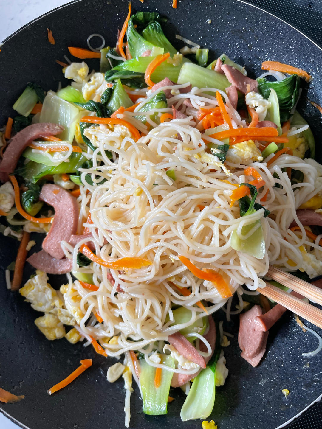 油菜粉丝炒鸡蛋