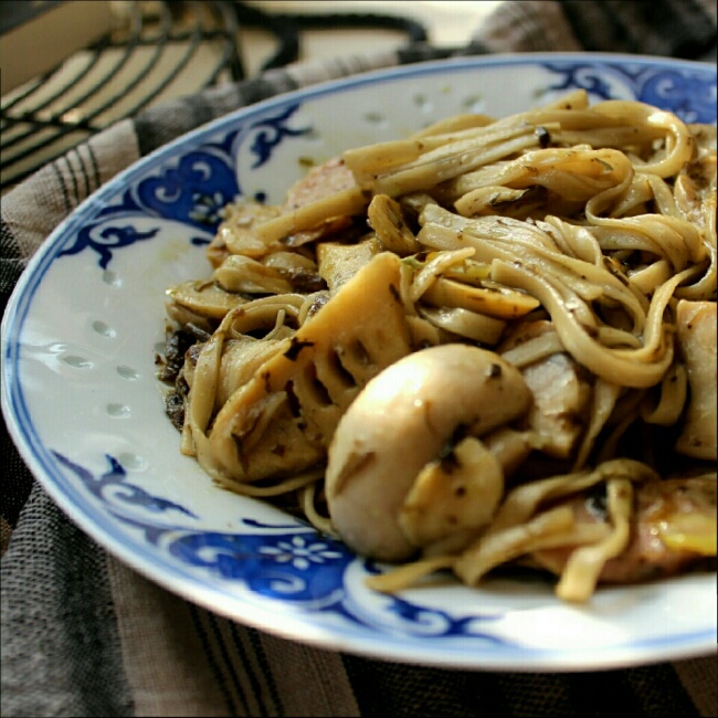 可能是最好吃系列--橄榄菜培根意面