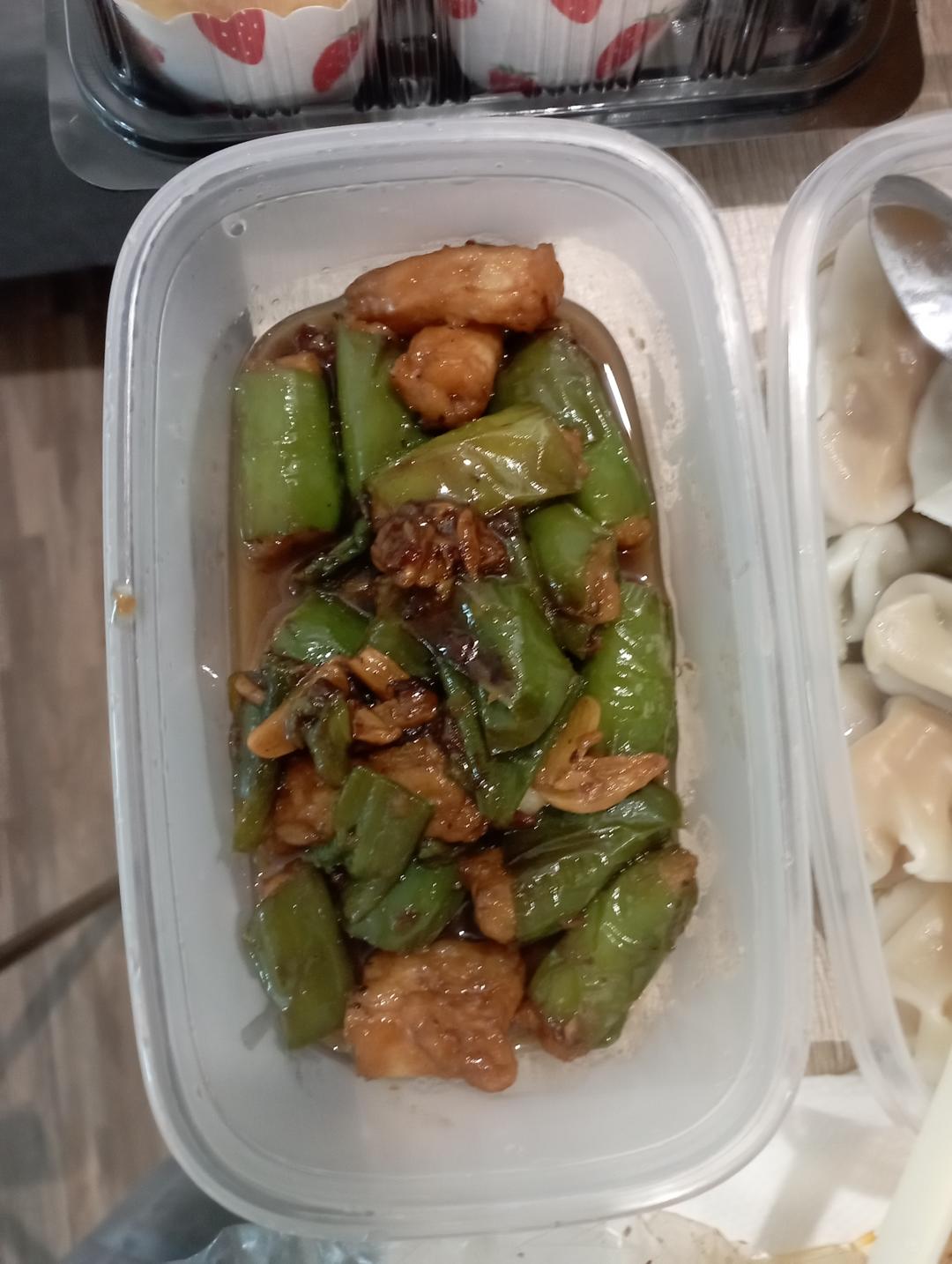 超下饭的青椒酿虾滑