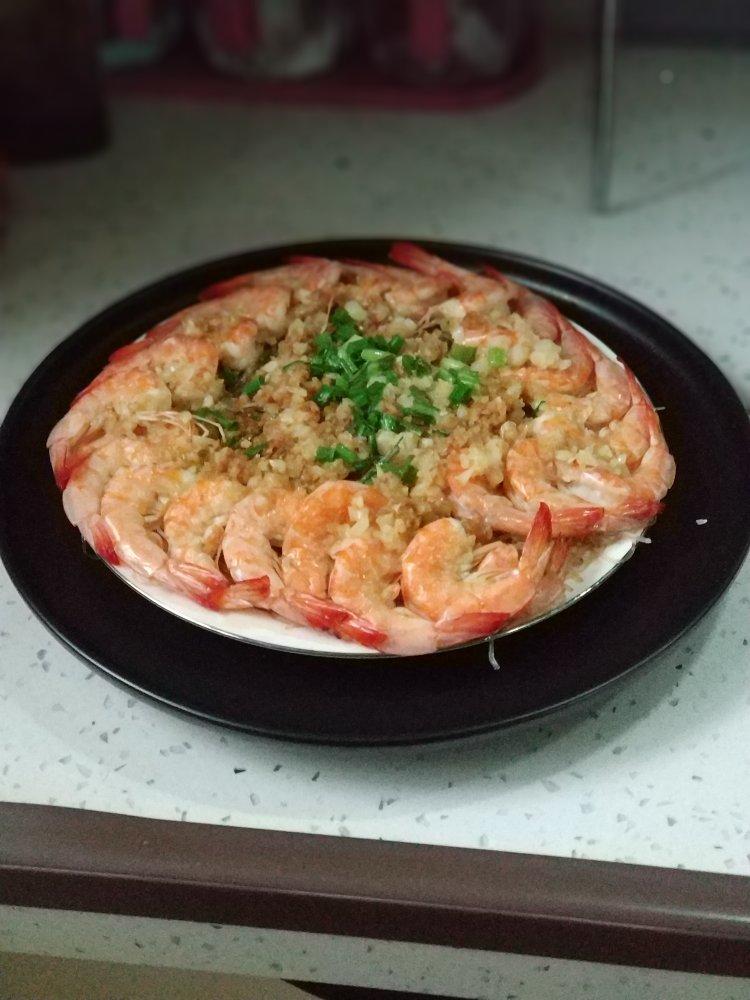 虾最美味的吃法必须是这个——蒜蓉蒸虾（多动图，孔瑶的食谱）