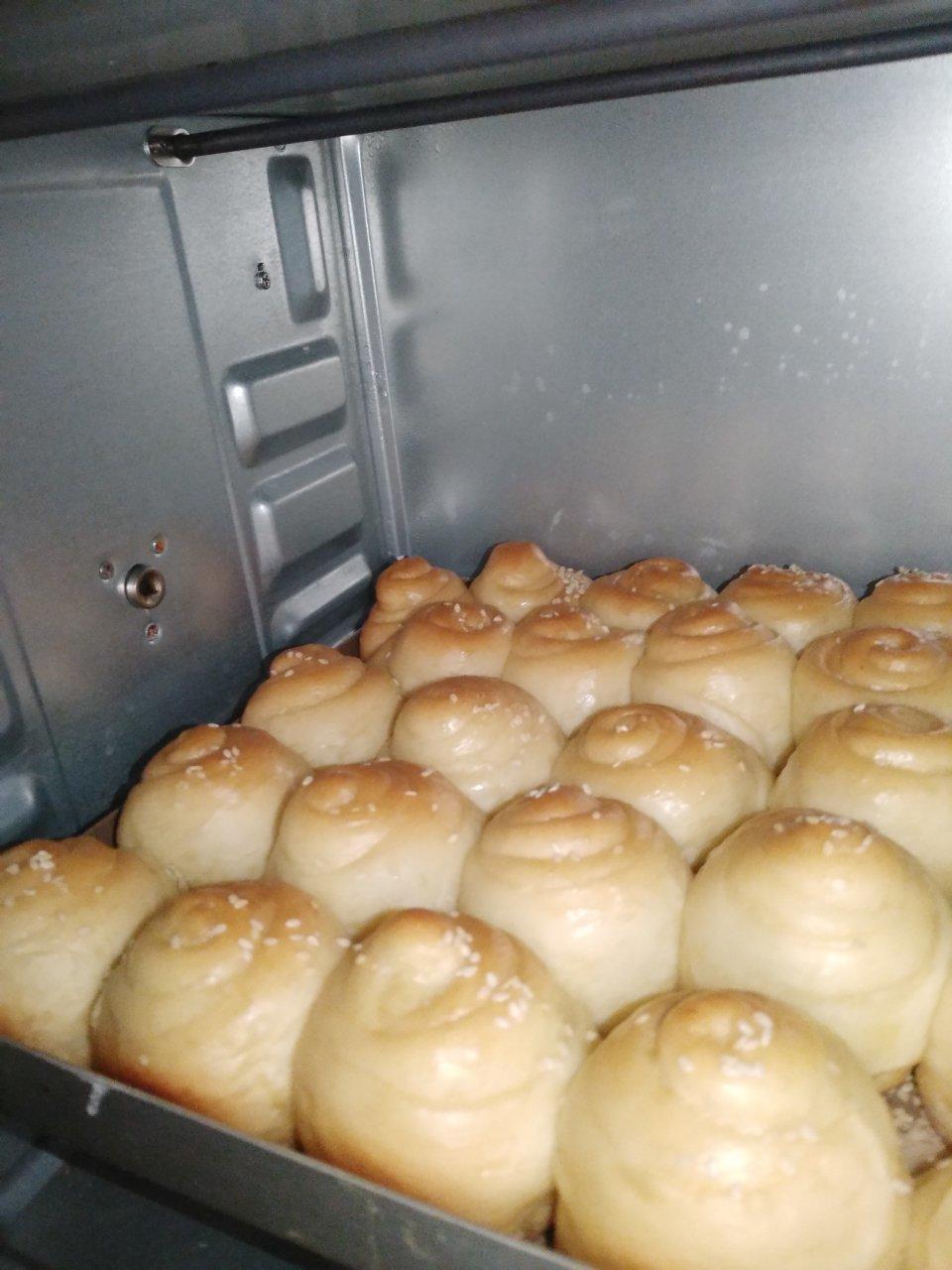 脆底蜂蜜小面包