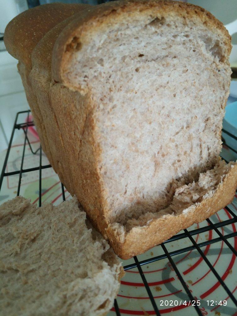 低卡黑麦蛋奶吐司（烫种+波兰种+冷藏发酵）