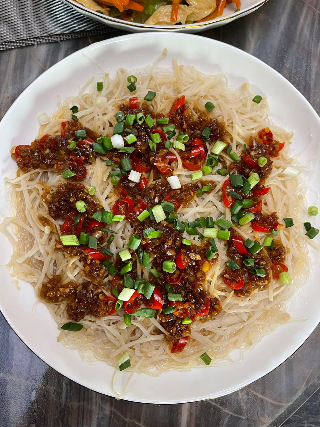 超级下饭的蒜蓉金针菇！好吃到爆