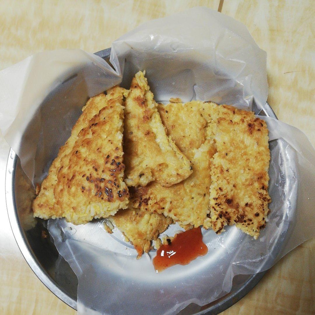 懒人剩米饭鸡蛋饼