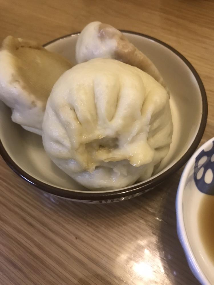 芸豆肉丁水煎包蒸包