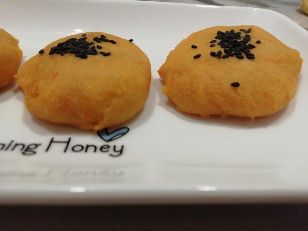 烤箱做南瓜饼（南瓜饼的做法）