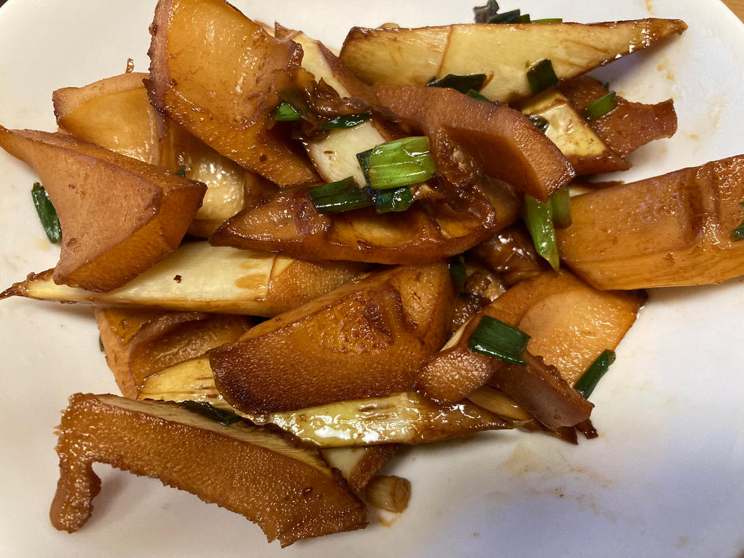 春季限定：油焖春笋