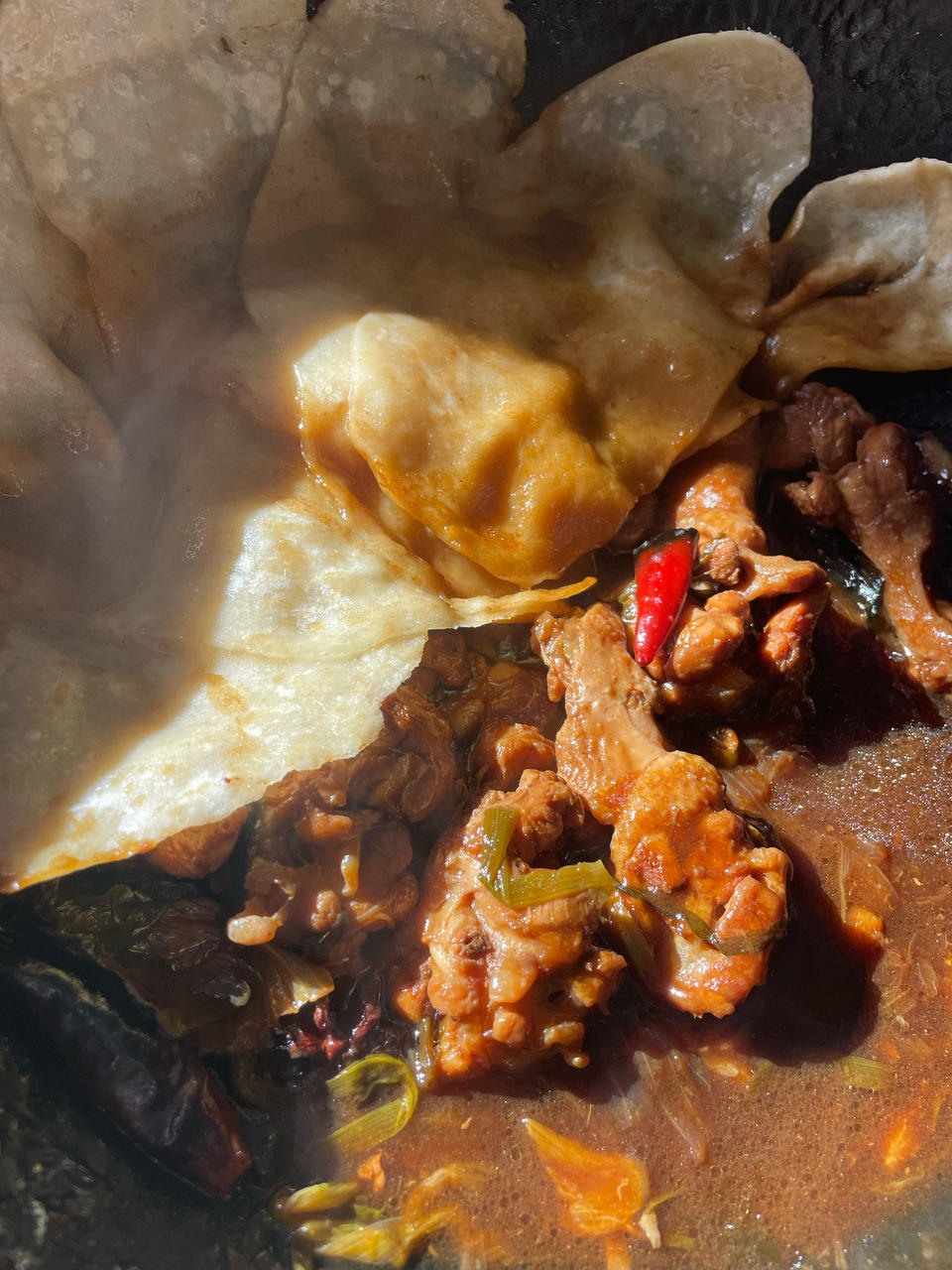 地锅鸡+自制红油【曼食慢语】