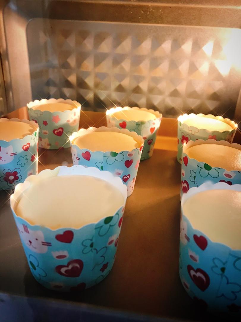 炼乳纸杯蛋糕