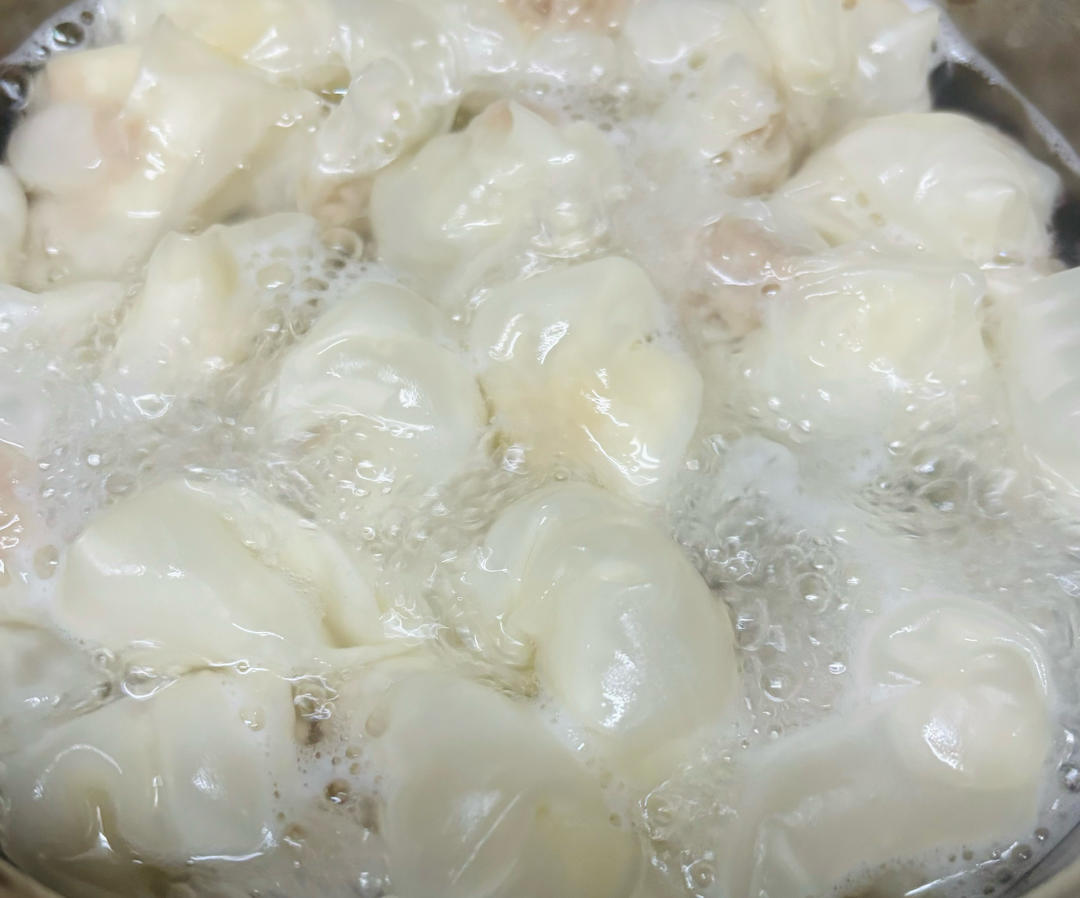 老苏州懂的一道点心：泡泡馄饨