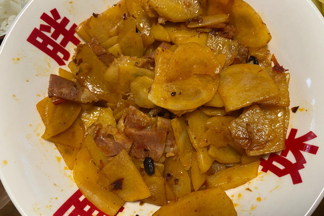 ㊙️好吃到多吃一碗饭的👍🏻［孜然培根土豆片］