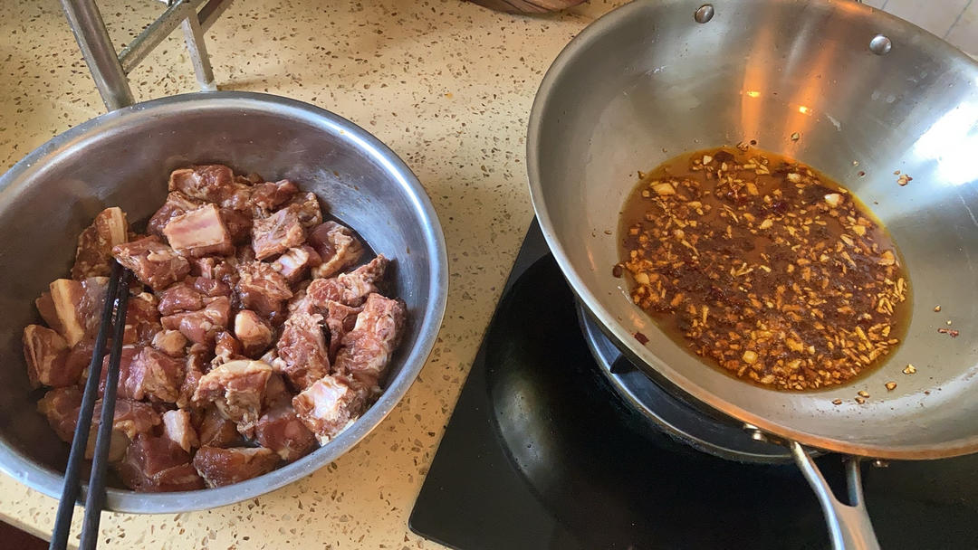 绝绝子！甩饭店几条街的粉蒸肉（粉蒸排骨）