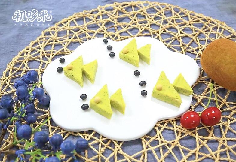 鳕鱼豆腐蔬菜糕               参考月龄：9+