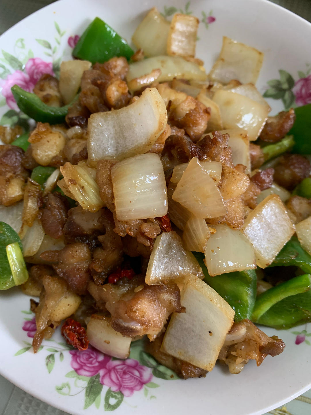 孜然爆炒掌中宝(鸡脆骨)