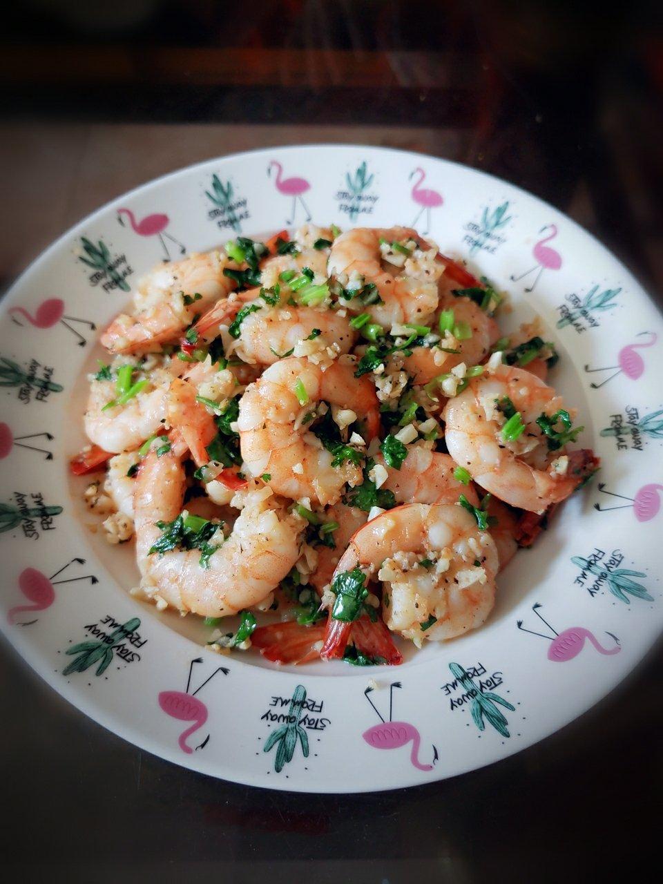 蒜香黄油虾『蒜香虾仁』炒虾仁  生酮