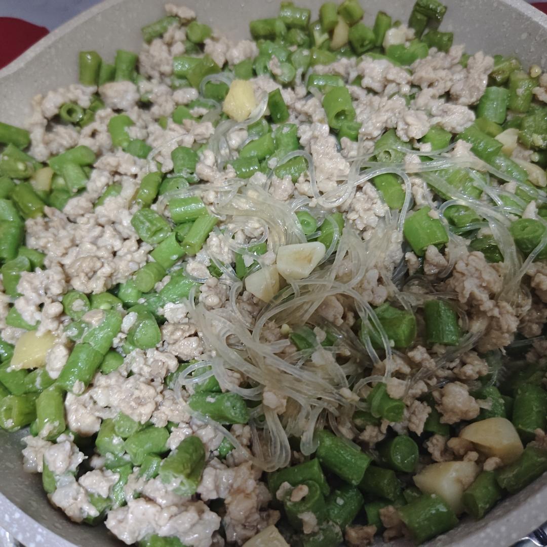 肉沫豆角下饭菜