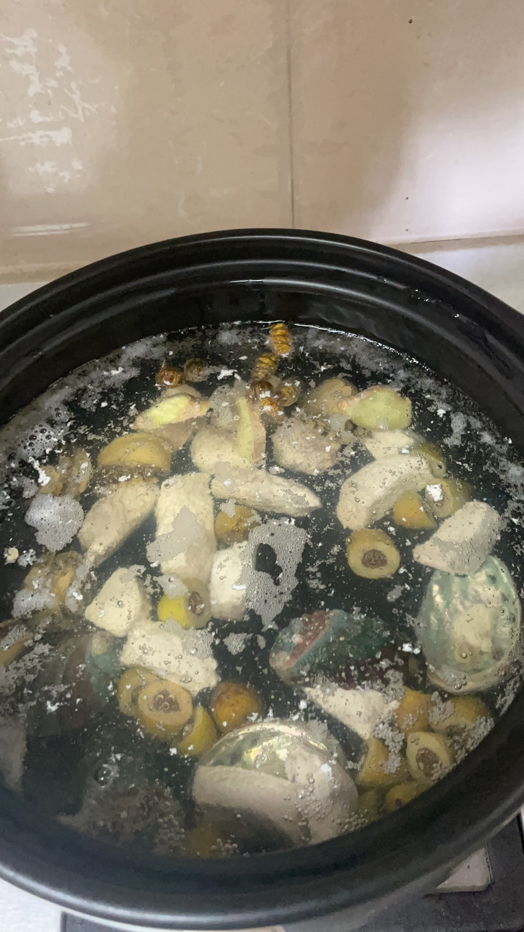鲍鱼橄榄汤