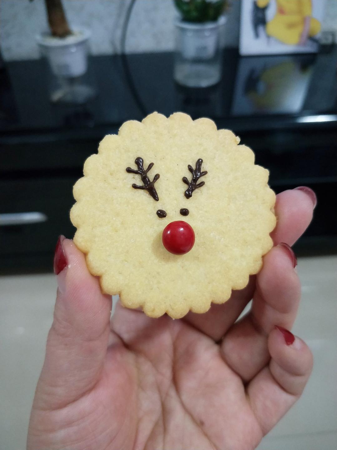 超简单的圣诞麋鹿饼干