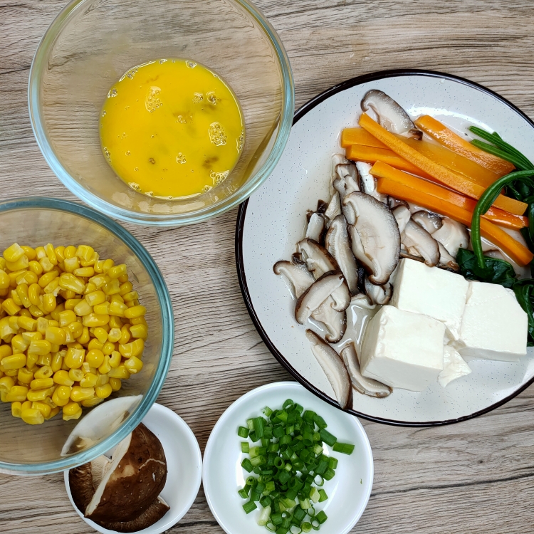 2岁宝宝辅食，健胃营养蔬菜羹的做法 步骤1