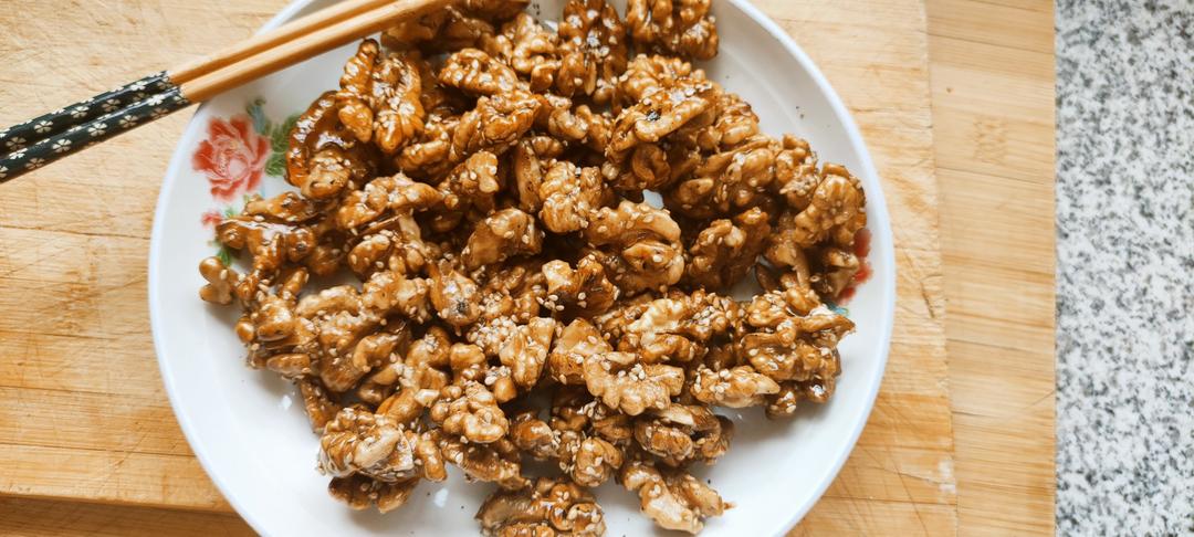 超简单懒人琥珀核桃（非油炸）