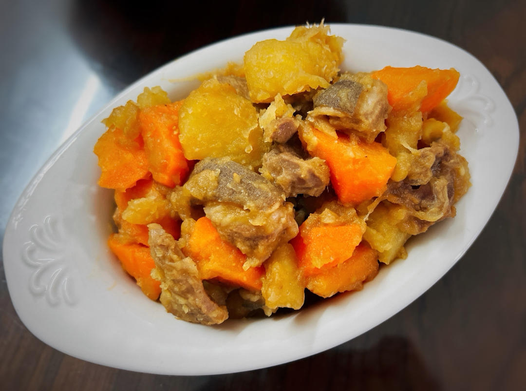 红焖羊肉土豆