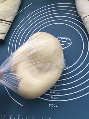 椰蓉冰皮月饼（微波炉版，免蒸）的做法 步骤4