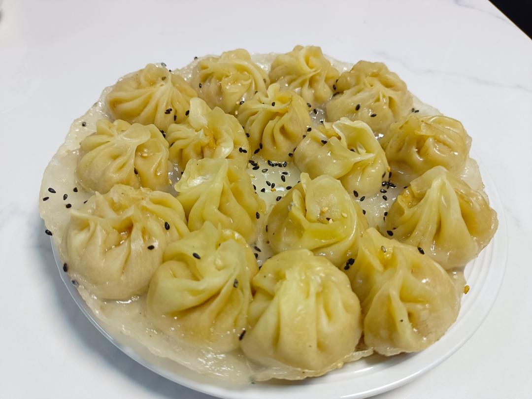 不揉面的--拇指生煎包
