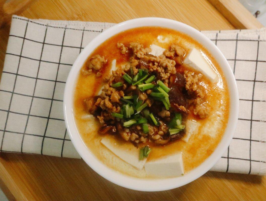 鸡蛋抱豆腐