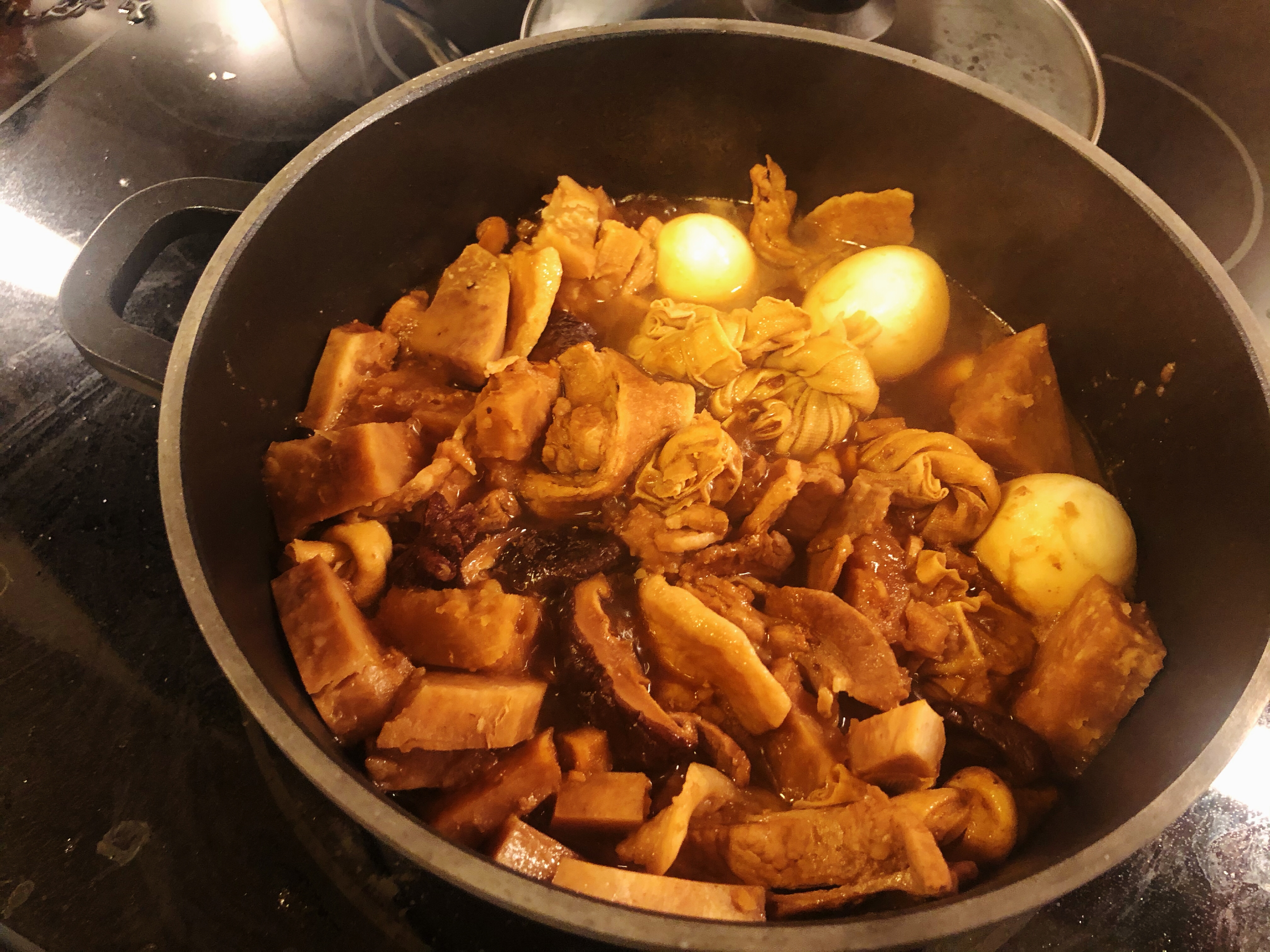 芋头炖肉的做法