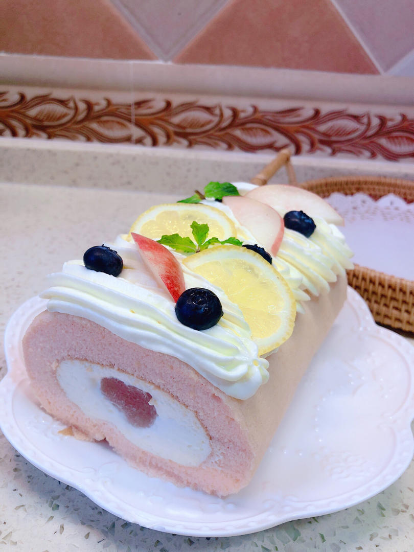 蜜桃果冻蛋糕卷