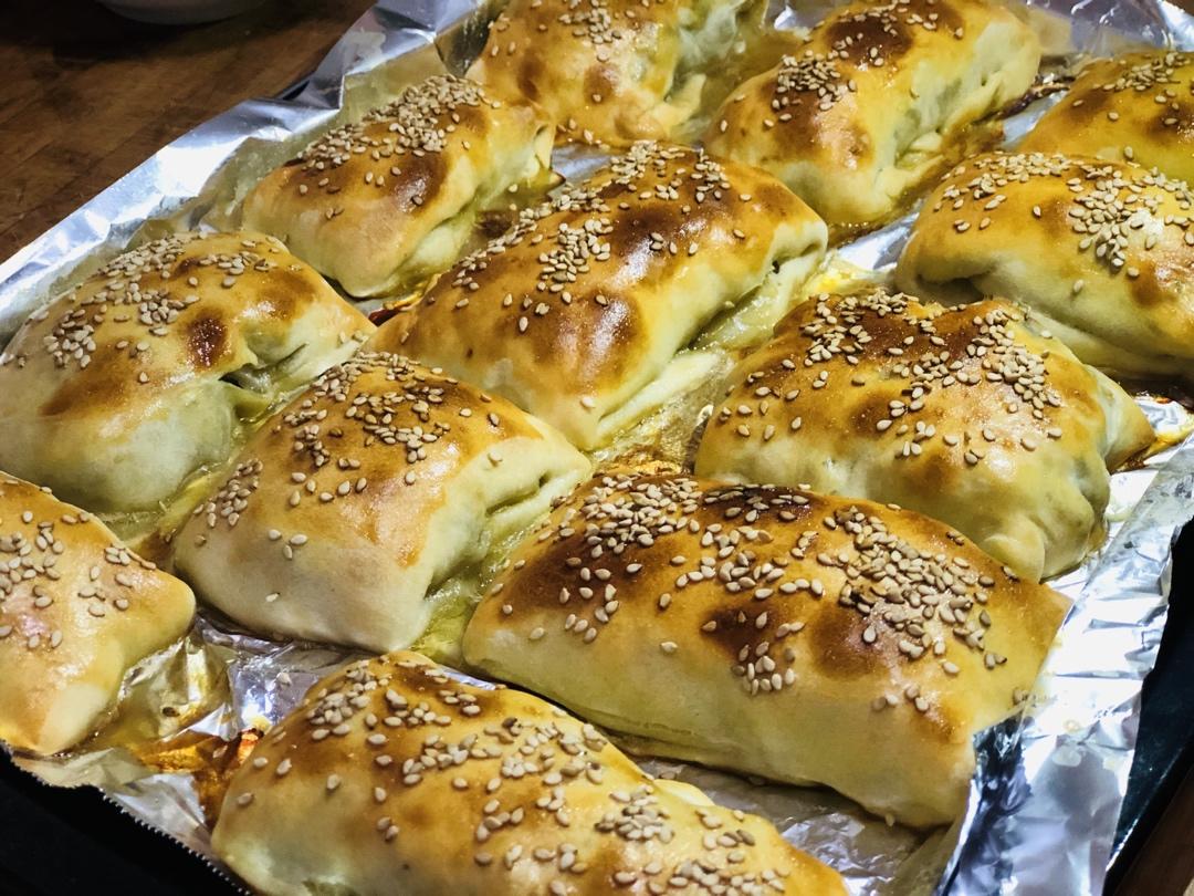 鱼鱼鱼儿做的正宗新疆羊肉烤包子烤箱版