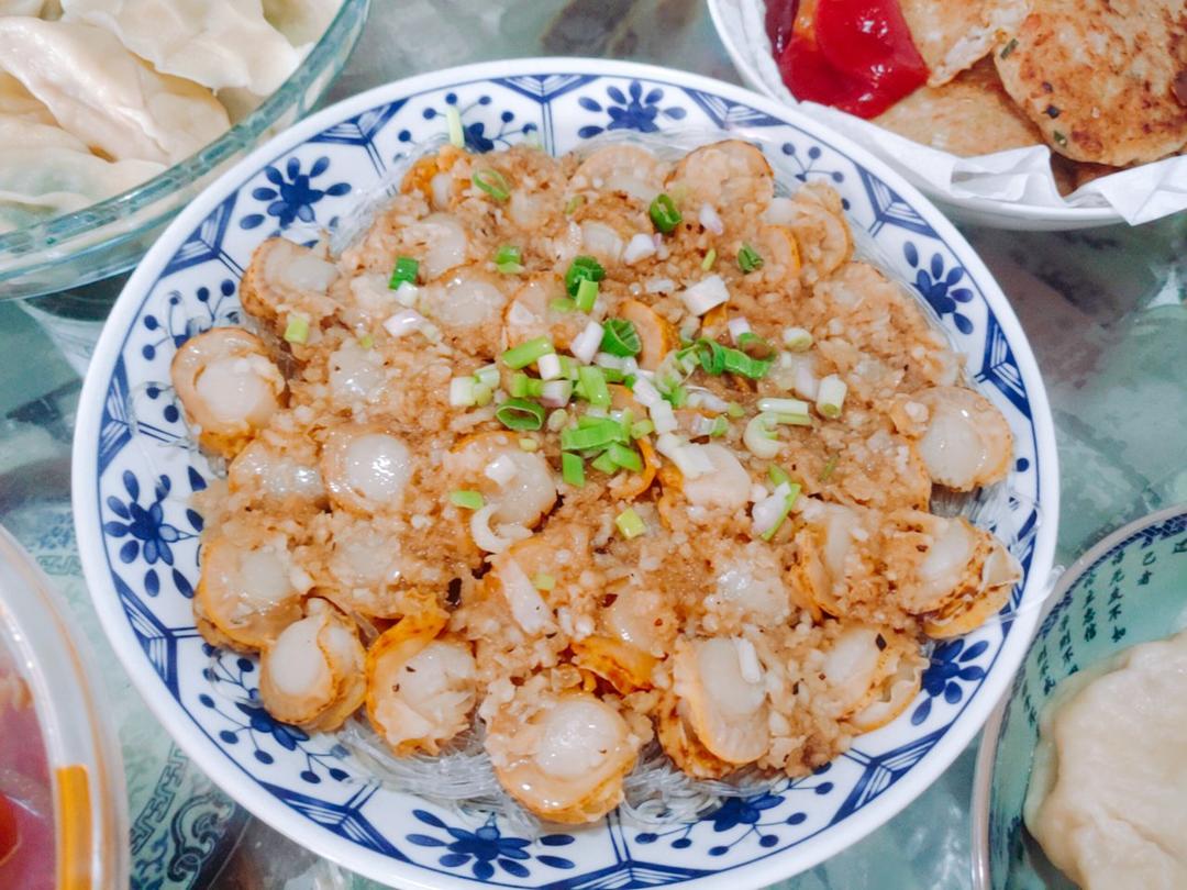 蒜蓉粉丝蒸扇贝