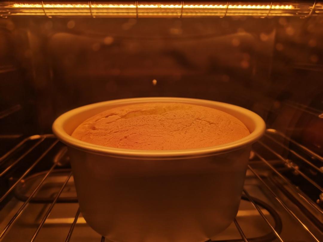 超柔软6寸戚风蛋糕(附8寸配方)零失败 超详细‼️含操作视频